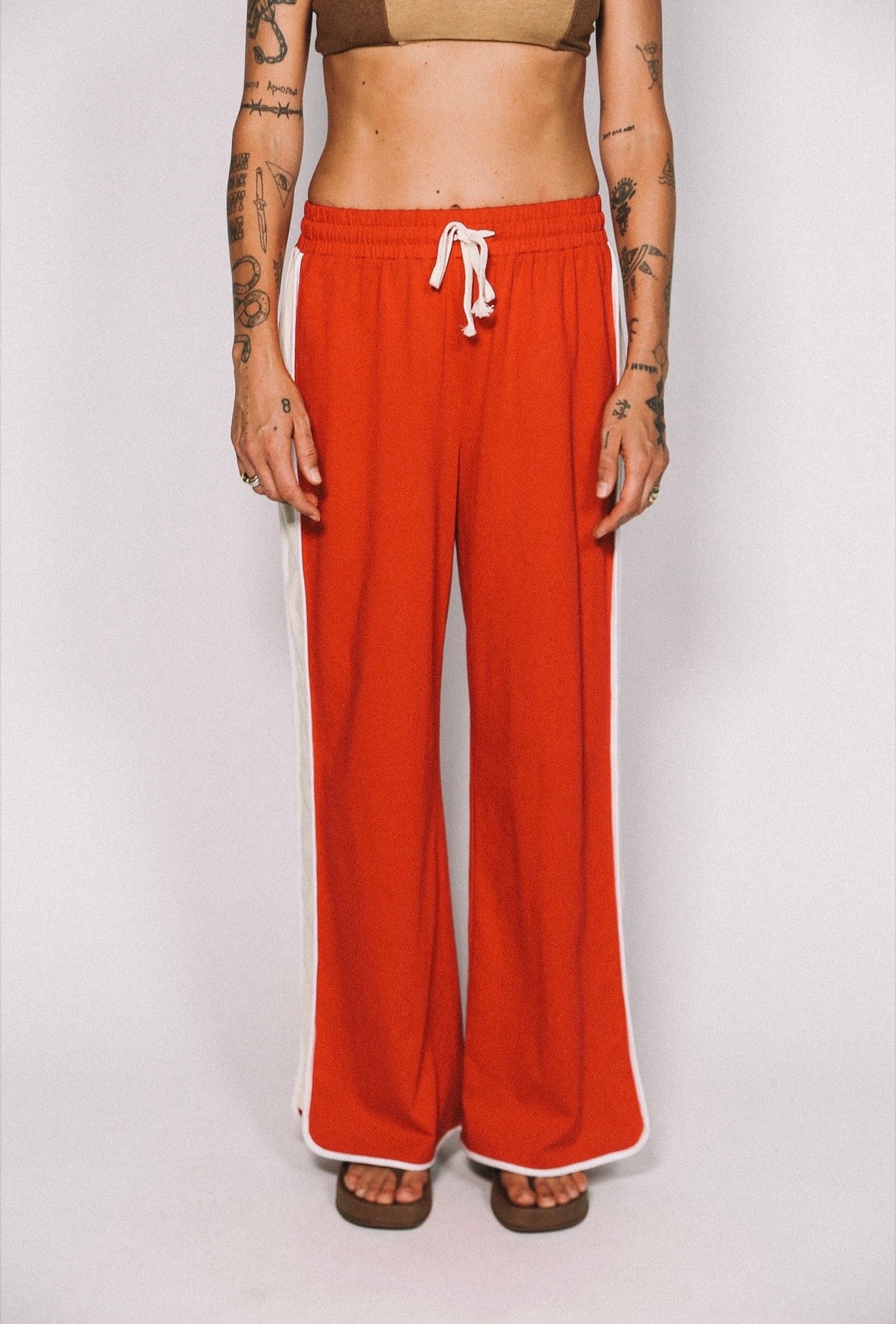 LAZY DAY RETRO PANTS - RED